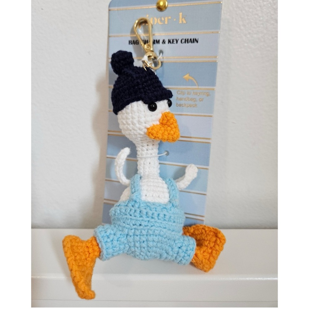 NWT ⚜️🩵⚜️ Piper K Adorable Blue and Orange Crochet Duck Bag Charm